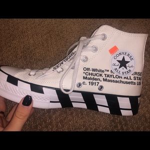 Off White Converse